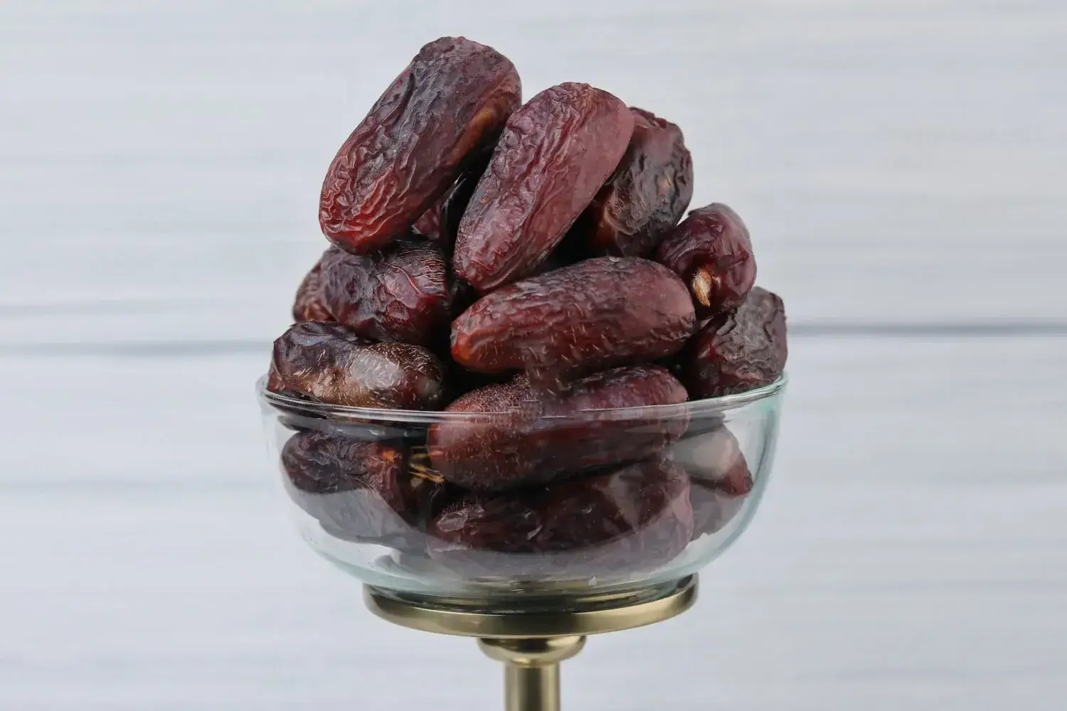 Premium Amber Dates